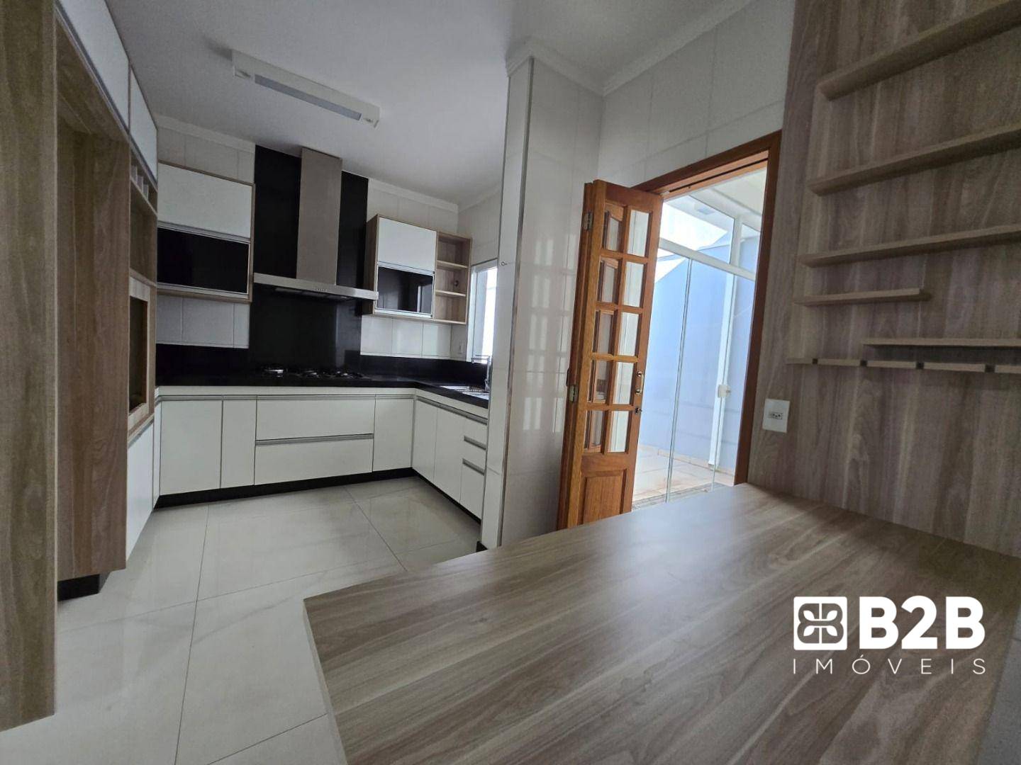 Casa à venda com 3 quartos, 166m² - Foto 13