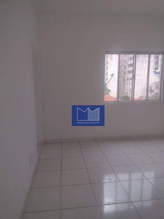 Apartamento para alugar com 2 quartos, 70m² - Foto 29