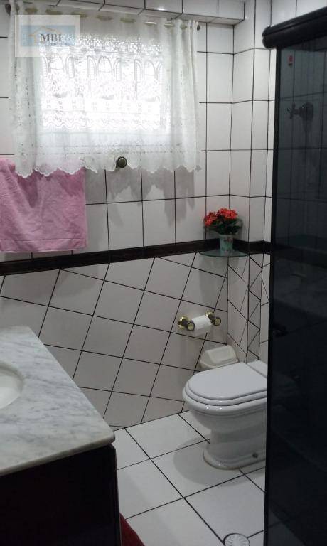 Apartamento à venda com 2 quartos, 70m² - Foto 14