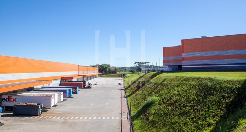 Depósito-Galpão-Armazém para alugar, 1600m² - Foto 17