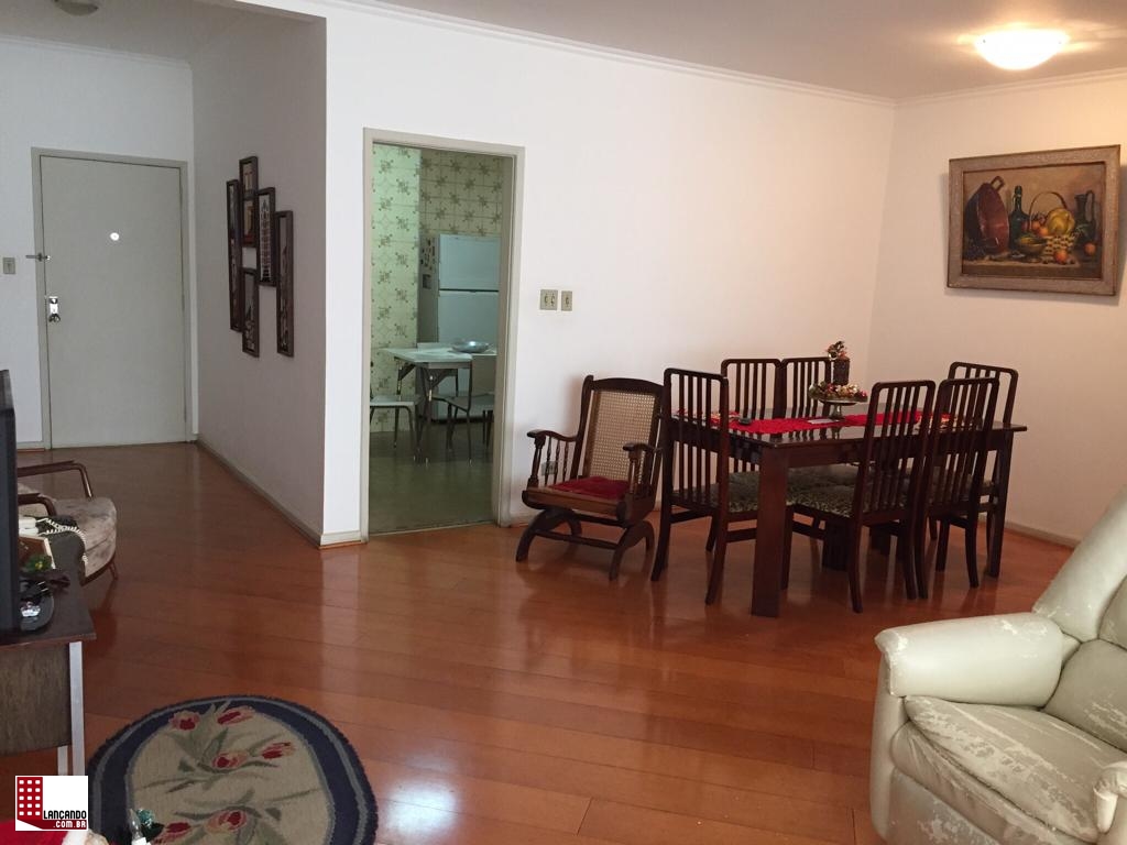 Apartamento à venda com 3 quartos, 174m² - Foto 1