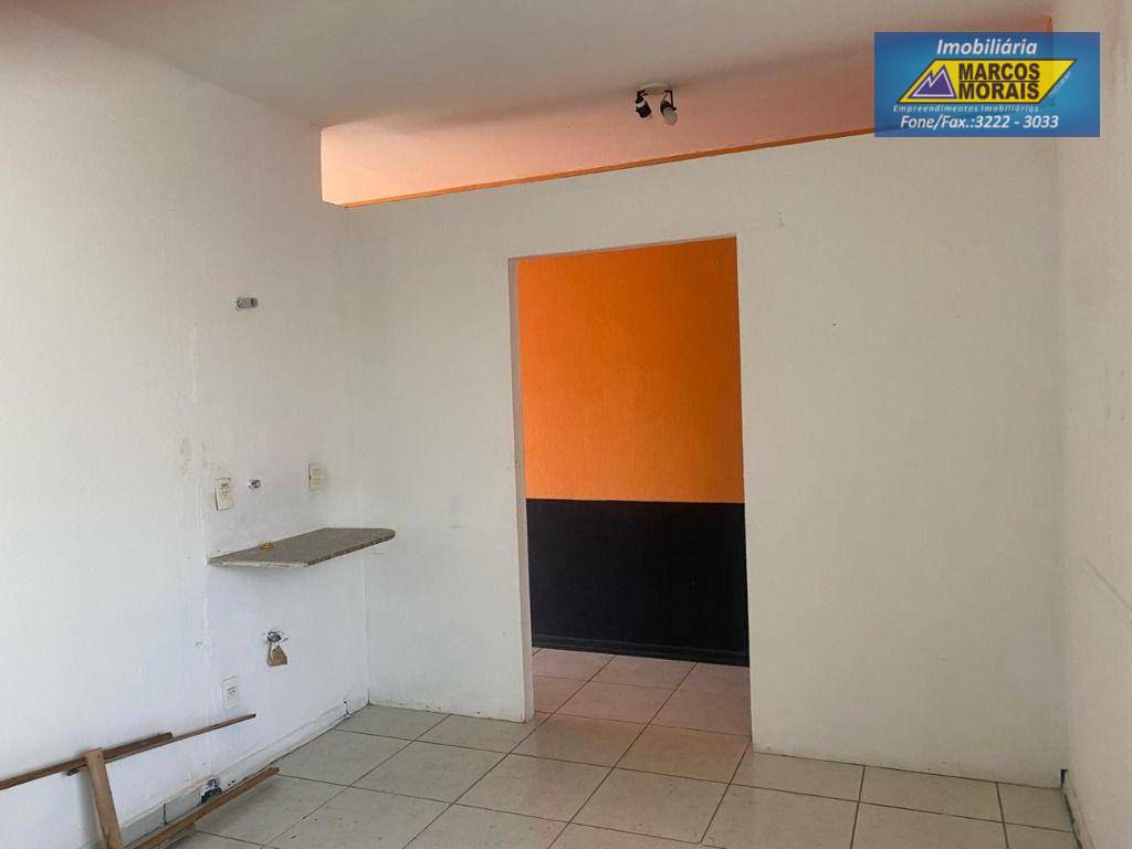 Casa à venda com 2 quartos, 120m² - Foto 4