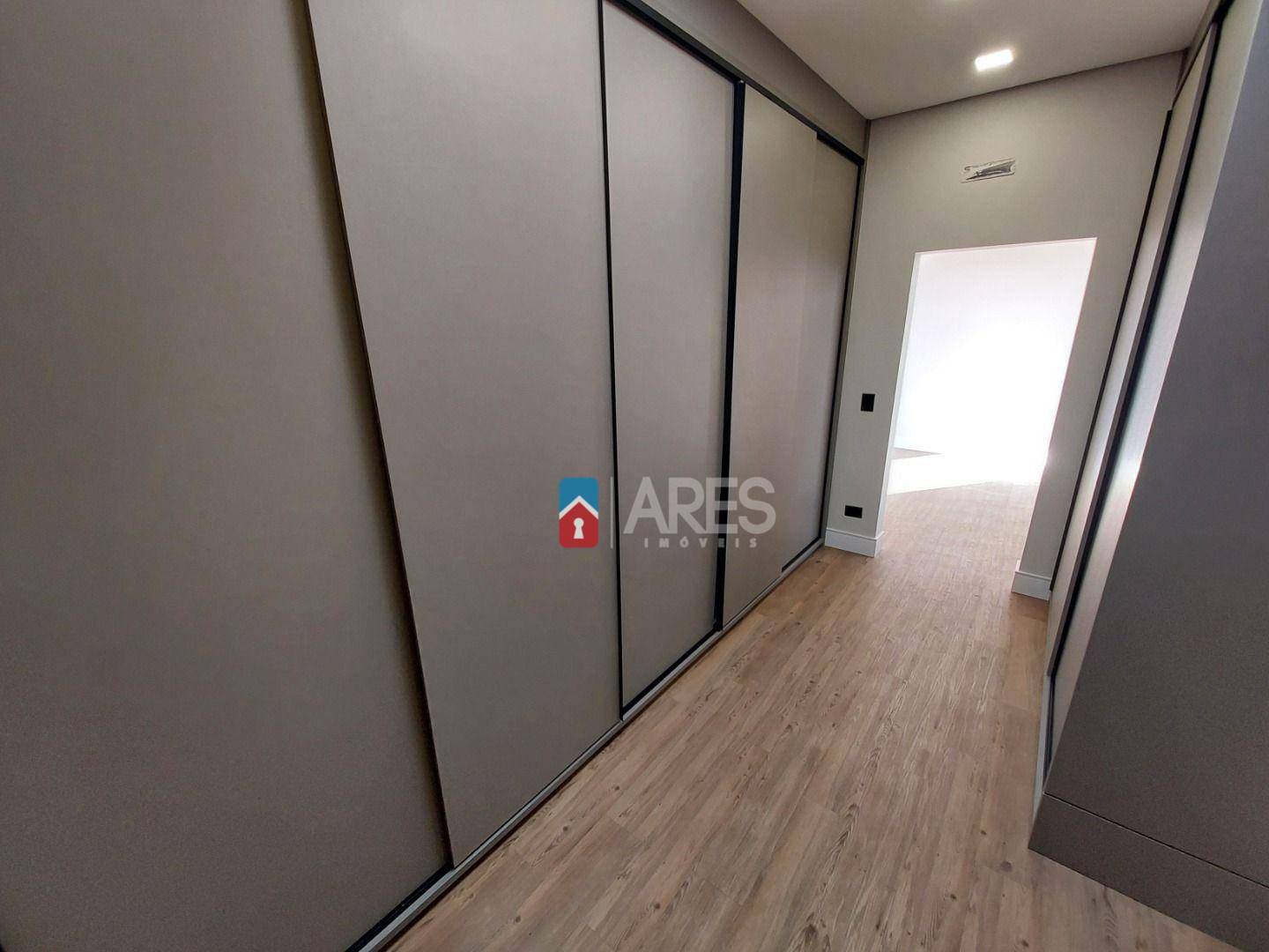 Casa de Condomínio à venda com 3 quartos, 230m² - Foto 18