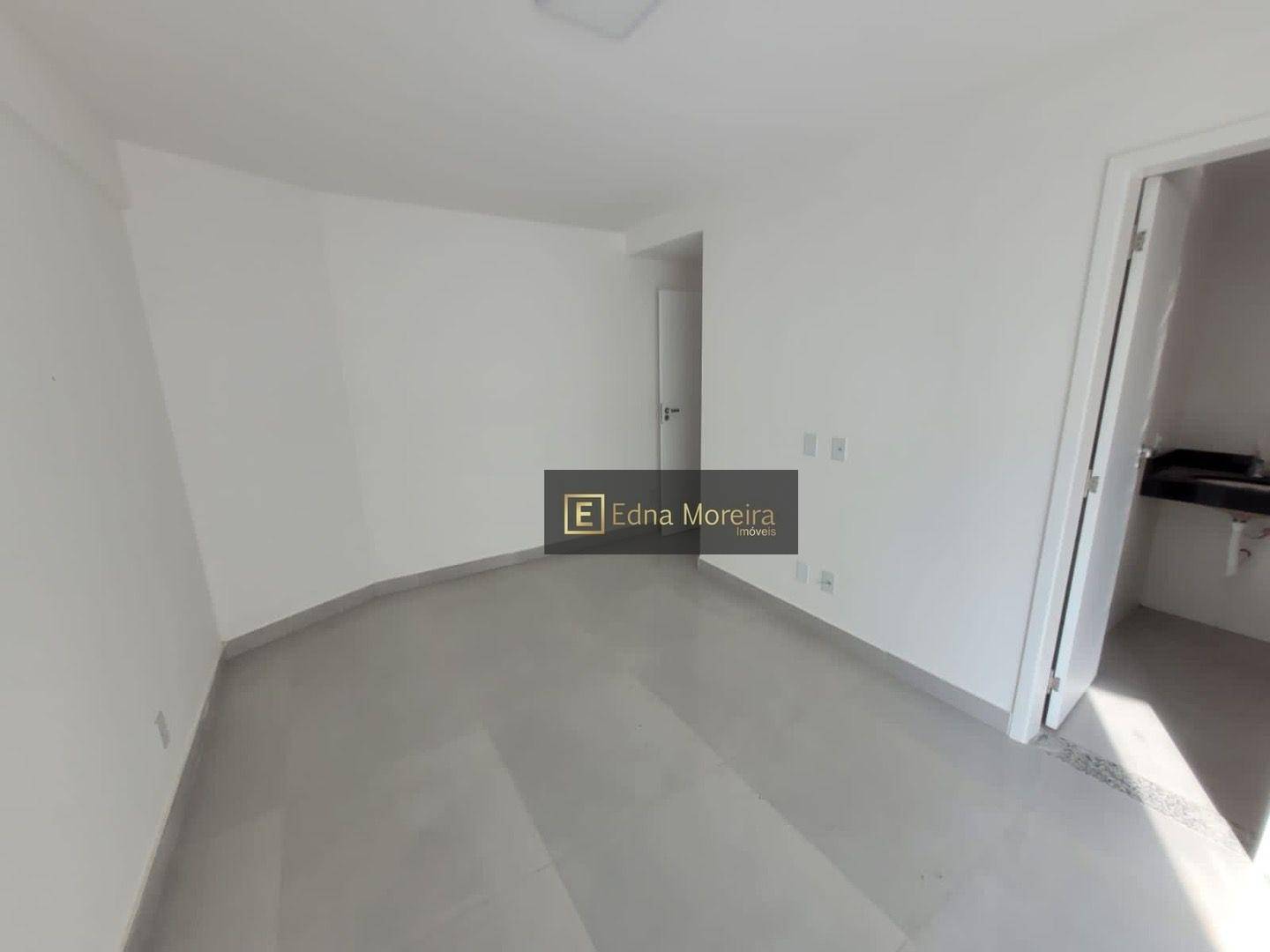 Apartamento à venda com 2 quartos, 120m² - Foto 5