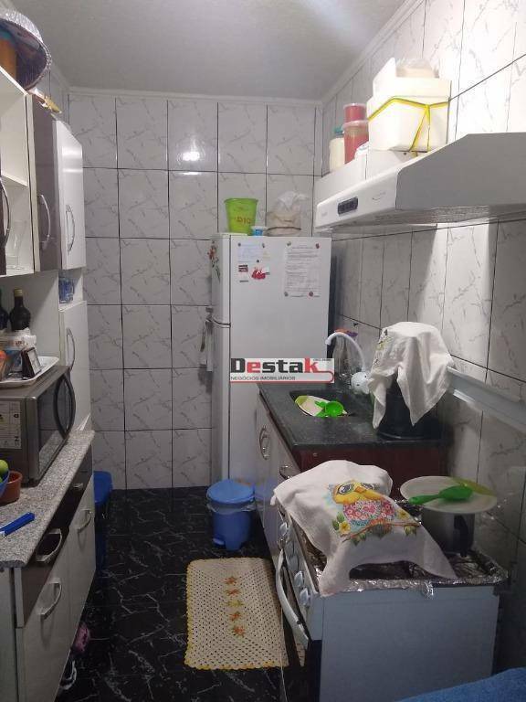 Apartamento à venda com 1 quarto, 40m² - Foto 4