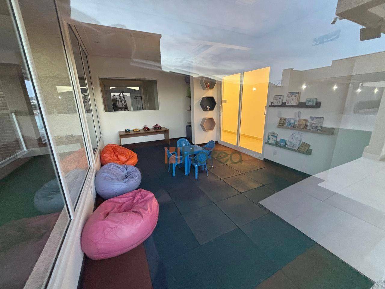 Apartamento à venda com 2 quartos, 70m² - Foto 37