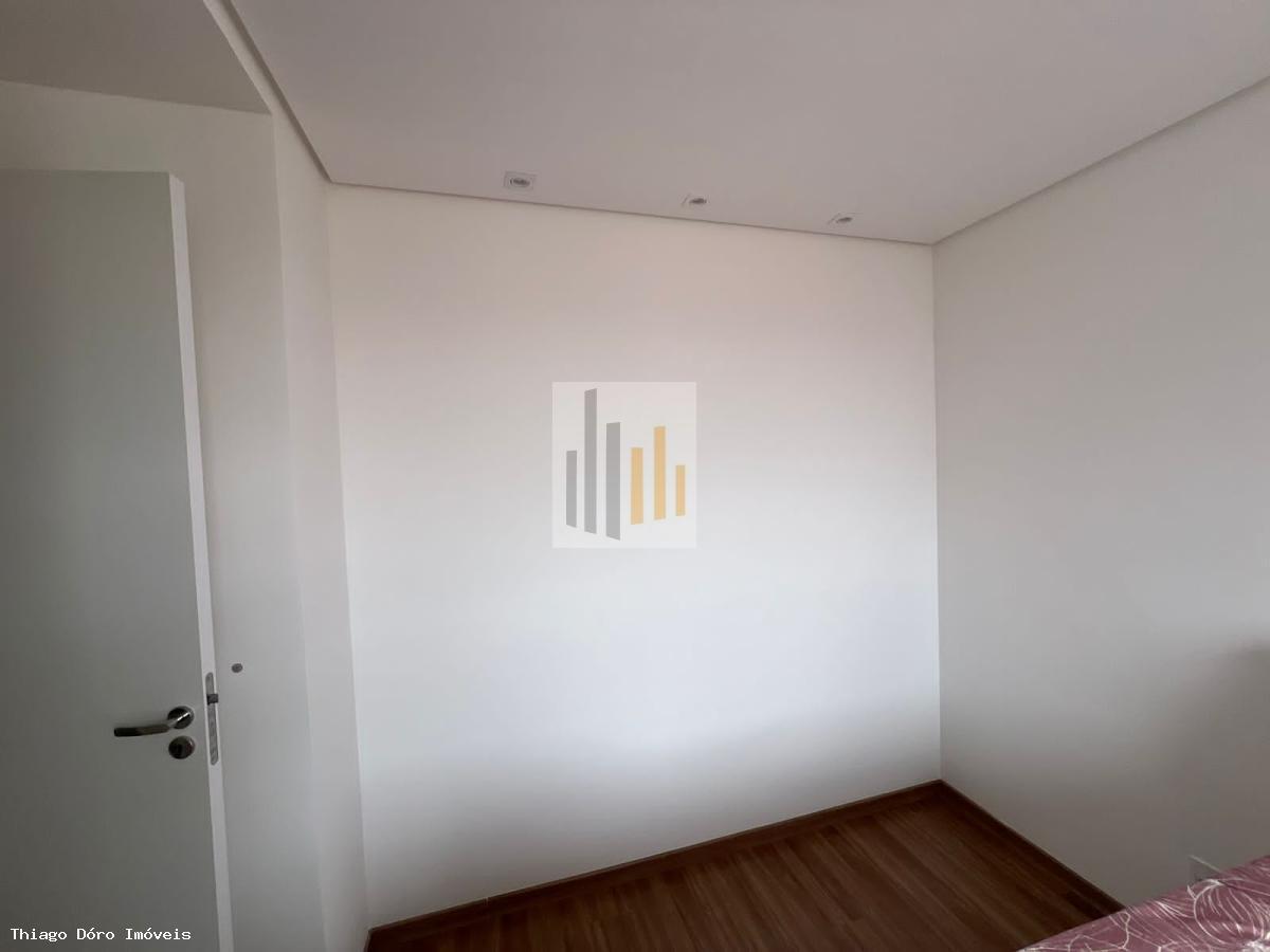 Apartamento à venda com 2 quartos, 40m² - Foto 7