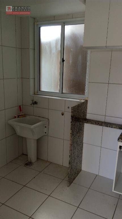 Apartamento à venda com 3 quartos, 60m² - Foto 22