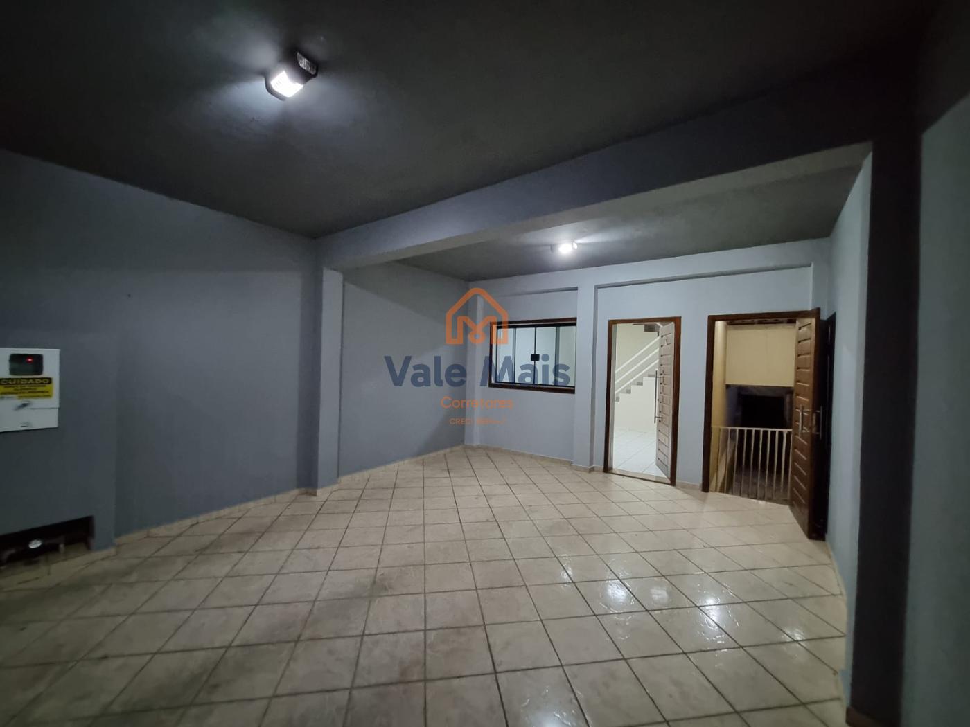 Casa para alugar com 3 quartos, 150m² - Foto 1