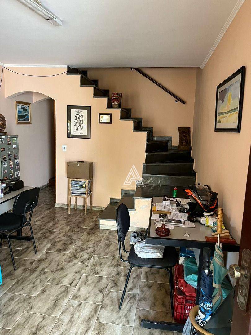 Sobrado à venda com 3 quartos, 146m² - Foto 14