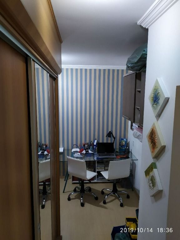 Apartamento à venda com 3 quartos, 136m² - Foto 15