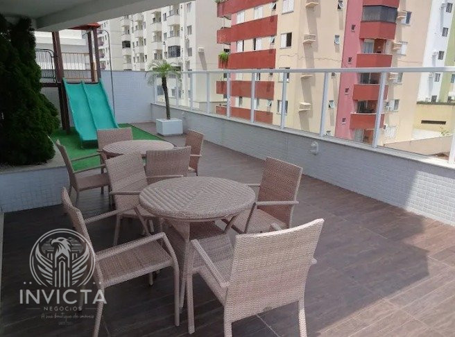 Apartamento à venda com 3 quartos, 132m² - Foto 27