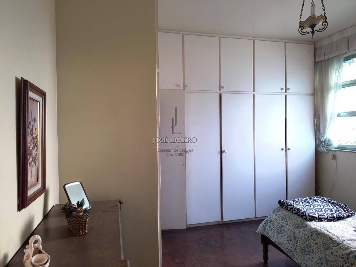 Apartamento à venda com 3 quartos, 150m² - Foto 23