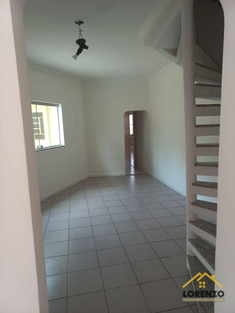 Sobrado à venda com 2 quartos, 125m² - Foto 26