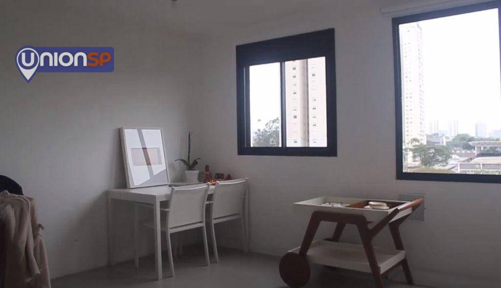 Apartamento à venda com 1 quarto, 38m² - Foto 2