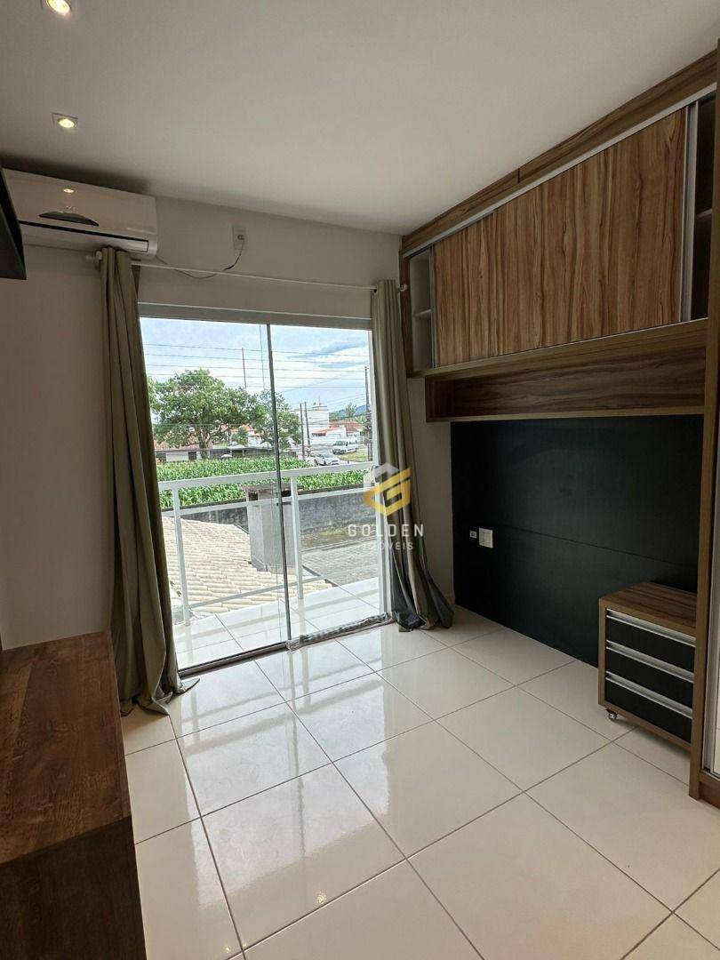 Sobrado à venda com 2 quartos, 62m² - Foto 4