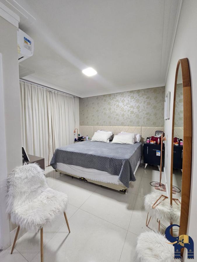 Apartamento à venda com 4 quartos, 180m² - Foto 18