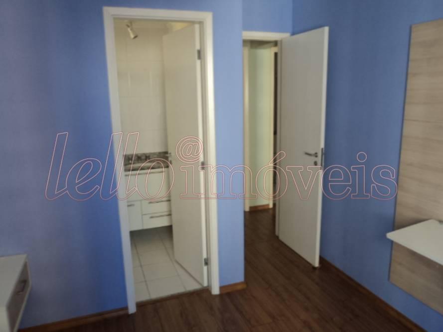 Apartamento para alugar com 3 quartos, 96m² - Foto 3