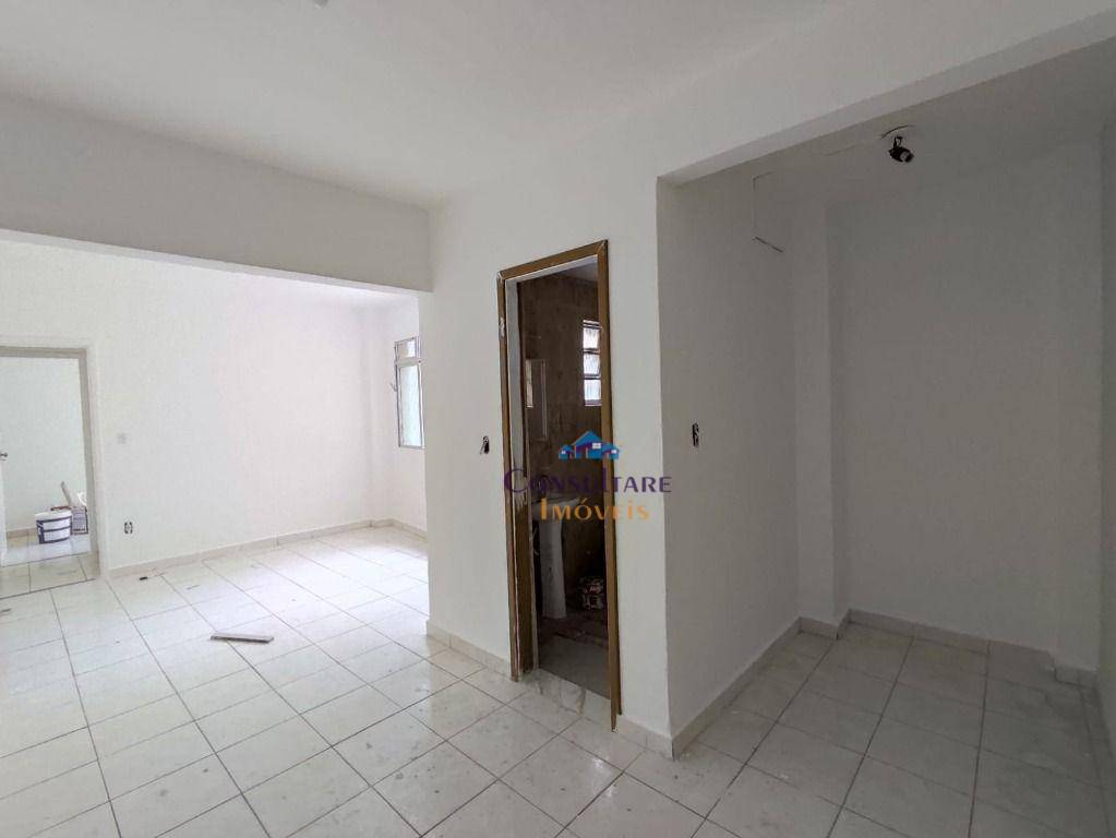 Apartamento para alugar com 3 quartos, 107m² - Foto 8