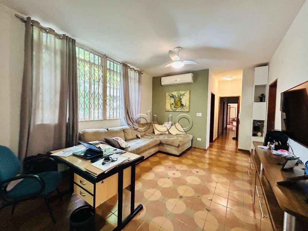 Casa à venda com 3 quartos, 220m² - Foto 6