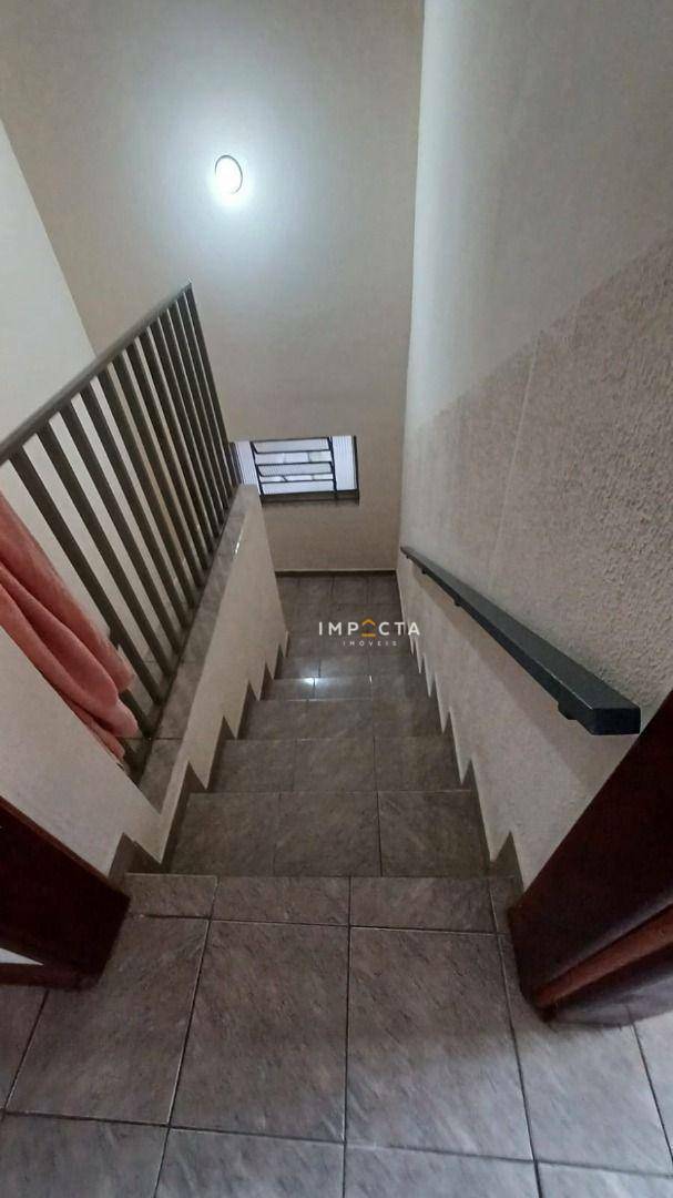 Sobrado à venda com 3 quartos, 230m² - Foto 7