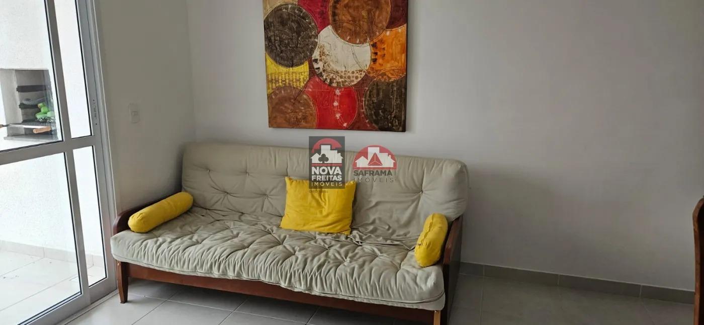 Apartamento à venda com 2 quartos, 67m² - Foto 3