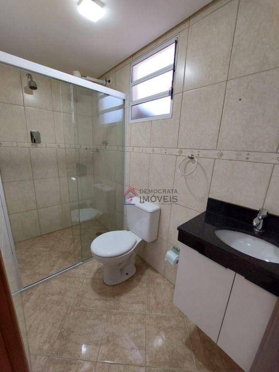 Casa à venda com 3 quartos, 120m² - Foto 14