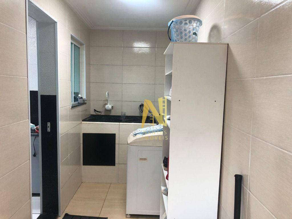 Casa à venda com 3 quartos, 230m² - Foto 15