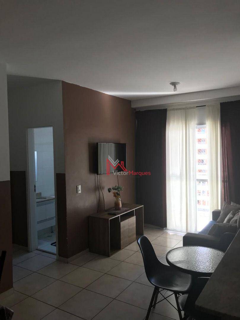 Apartamento à venda com 2 quartos, 62m² - Foto 1