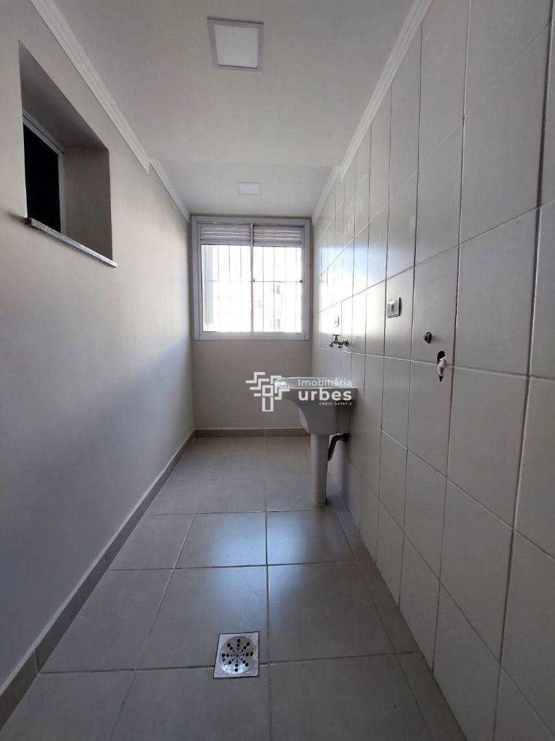 Apartamento para alugar com 2 quartos, 70m² - Foto 2