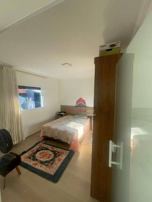 Casa à venda com 3 quartos, 124m² - Foto 7