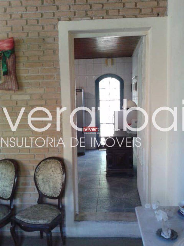 Casa à venda com 7 quartos, 300m² - Foto 8