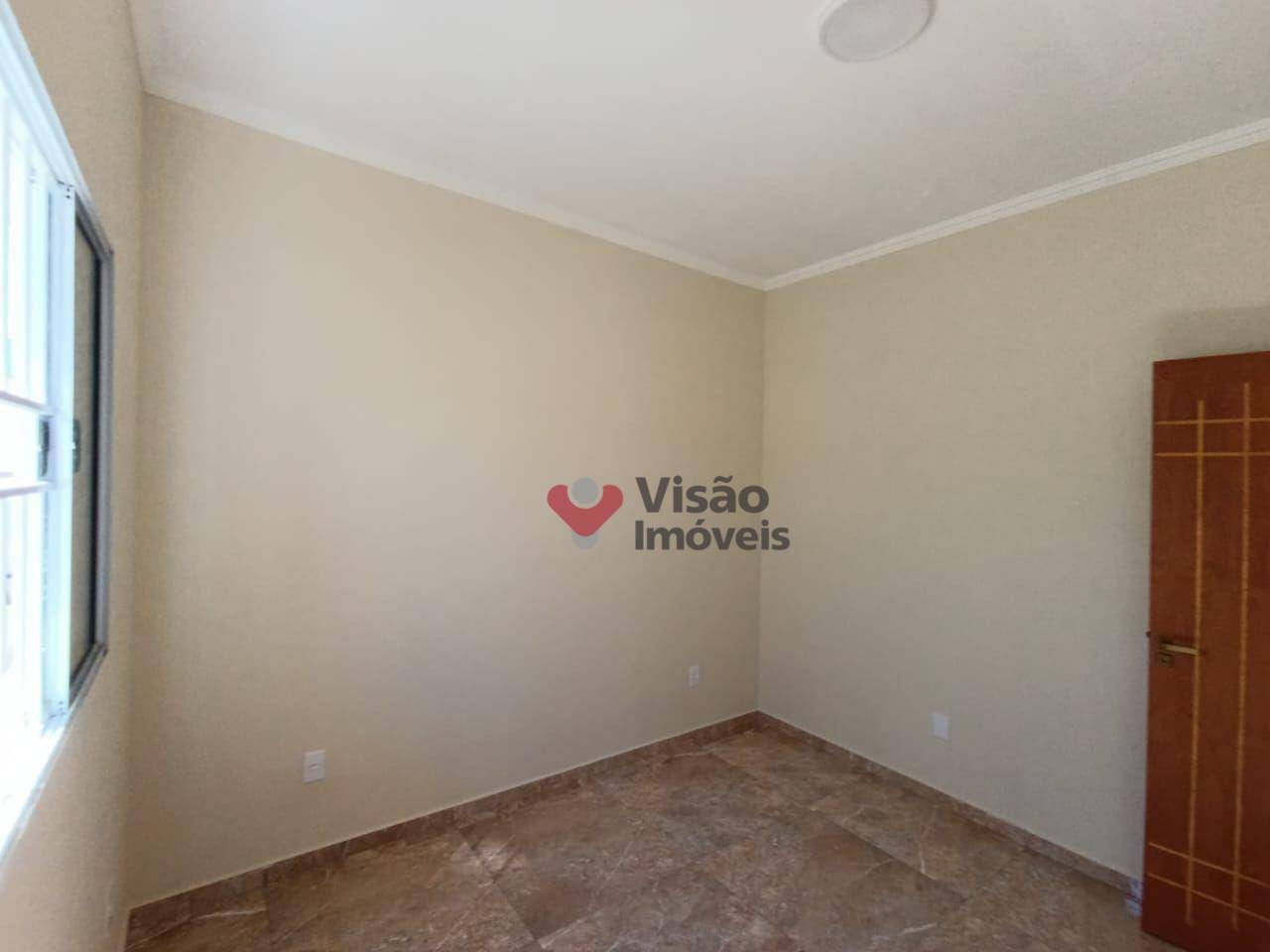 Casa à venda com 2 quartos, 80m² - Foto 8