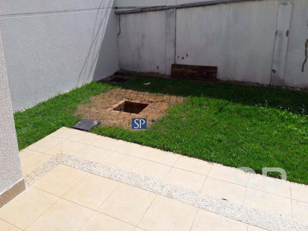 Casa de Condomínio à venda com 3 quartos, 262m² - Foto 8