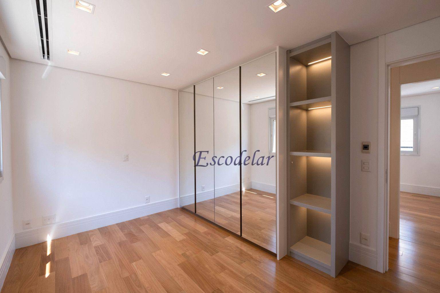 Apartamento à venda e aluguel com 3 quartos, 275m² - Foto 14