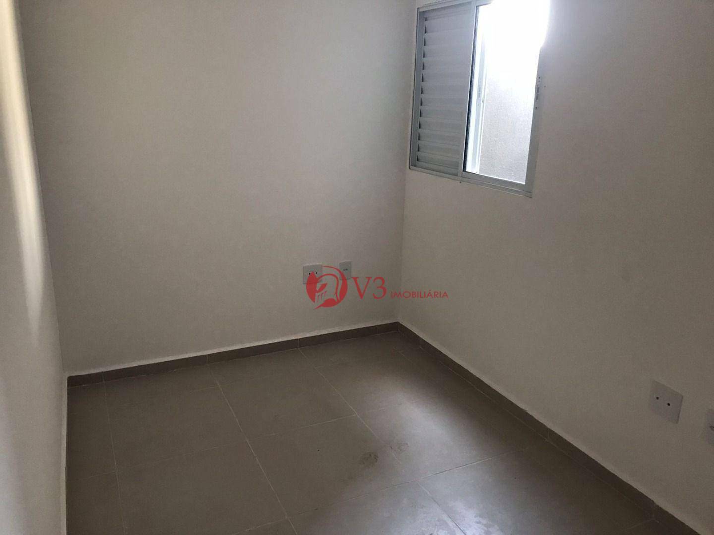 Apartamento à venda com 2 quartos, 40m² - Foto 13