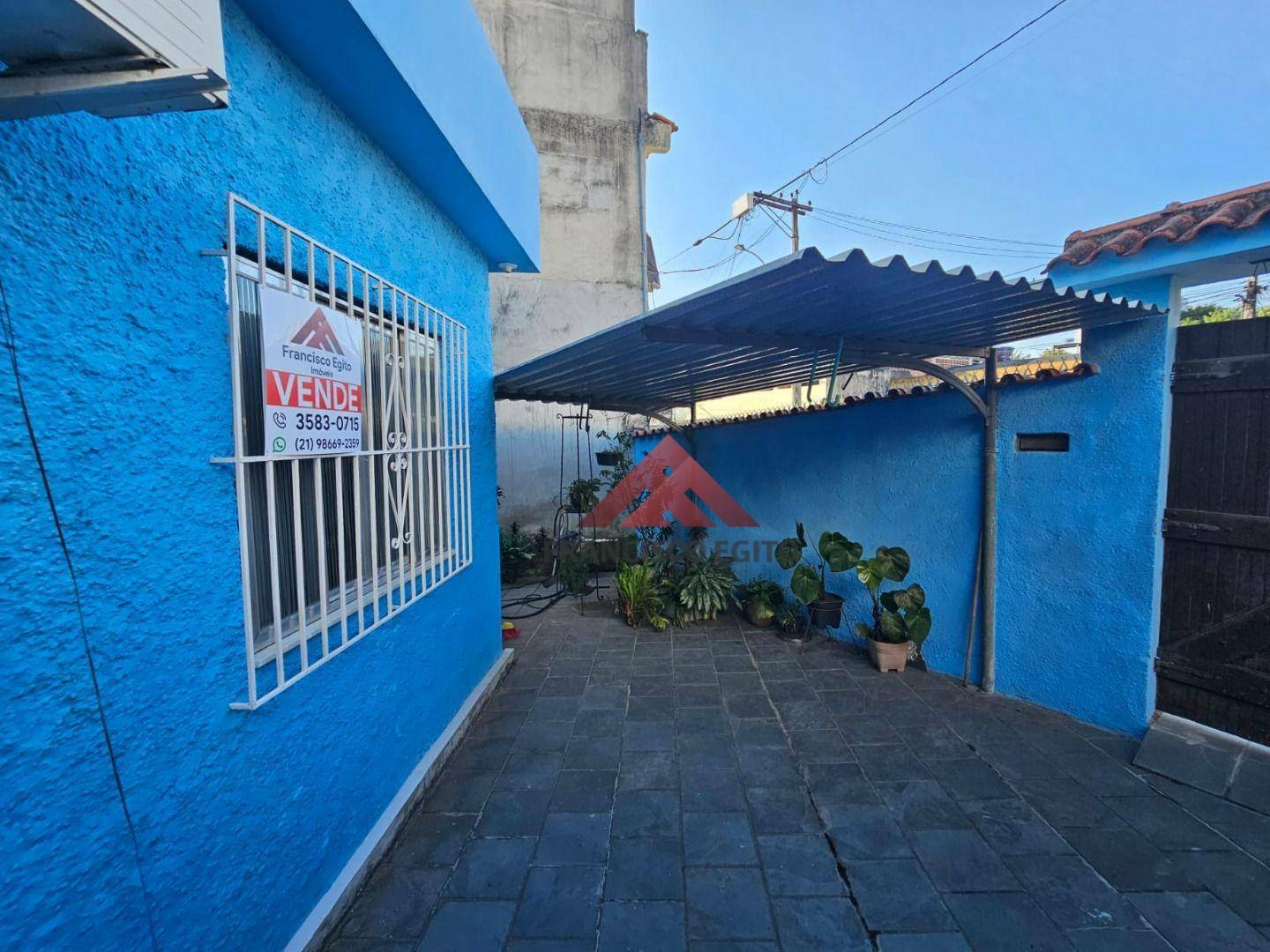 Casa à venda com 2 quartos, 80m² - Foto 4