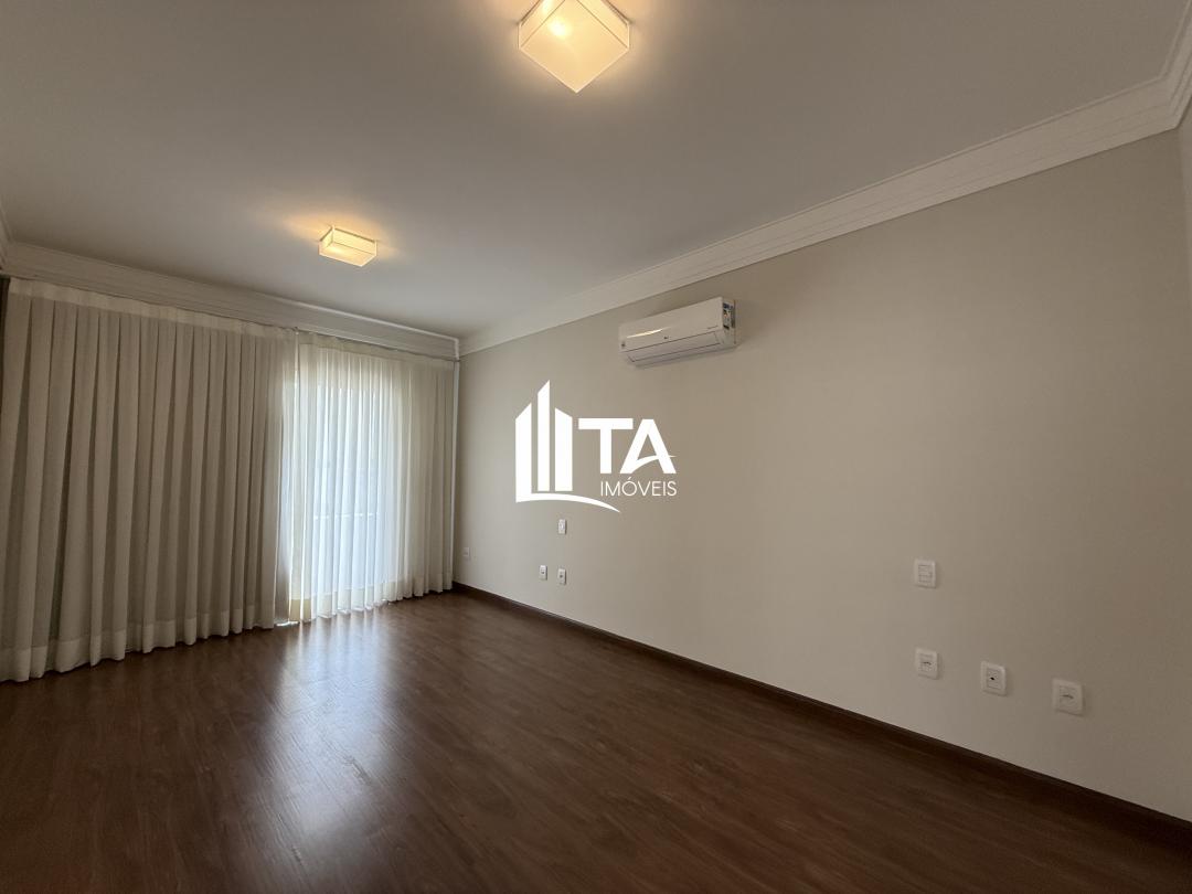 Casa de Condomínio à venda com 4 quartos, 258m² - Foto 47