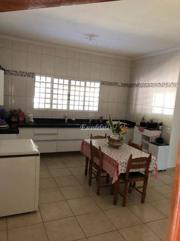 Chácara à venda com 5 quartos, 600m² - Foto 6