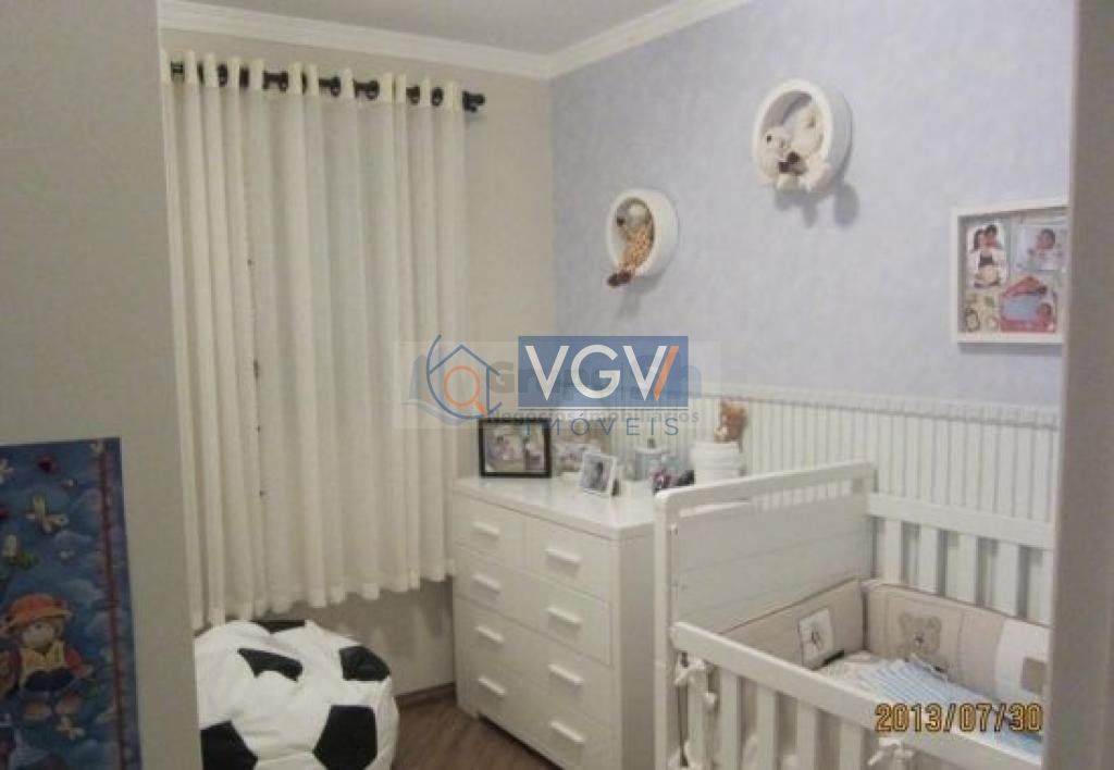 Apartamento à venda com 2 quartos, 76m² - Foto 4