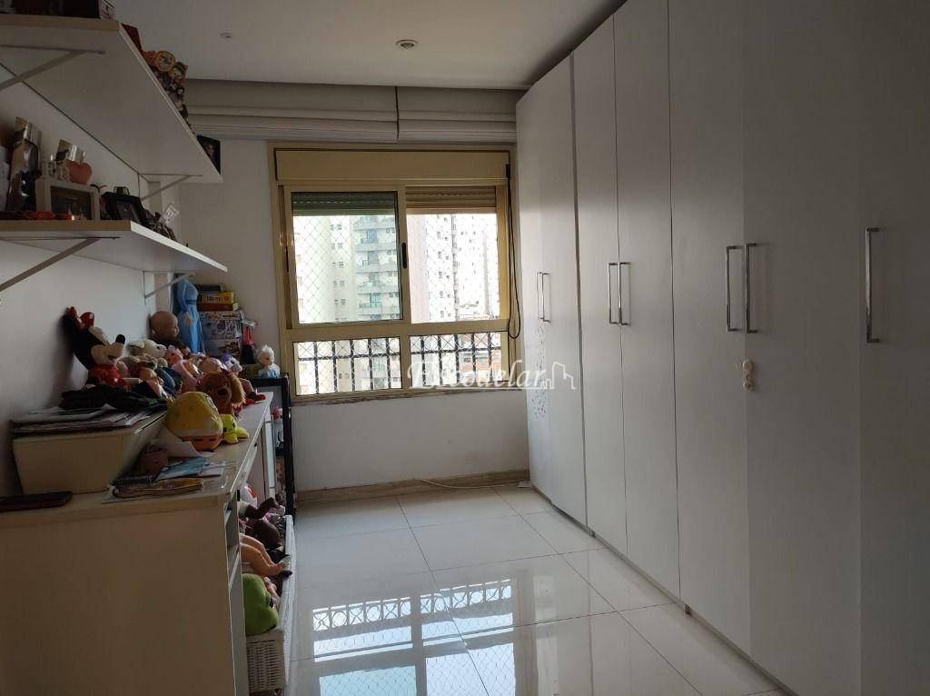 Apartamento à venda com 4 quartos, 180m² - Foto 14