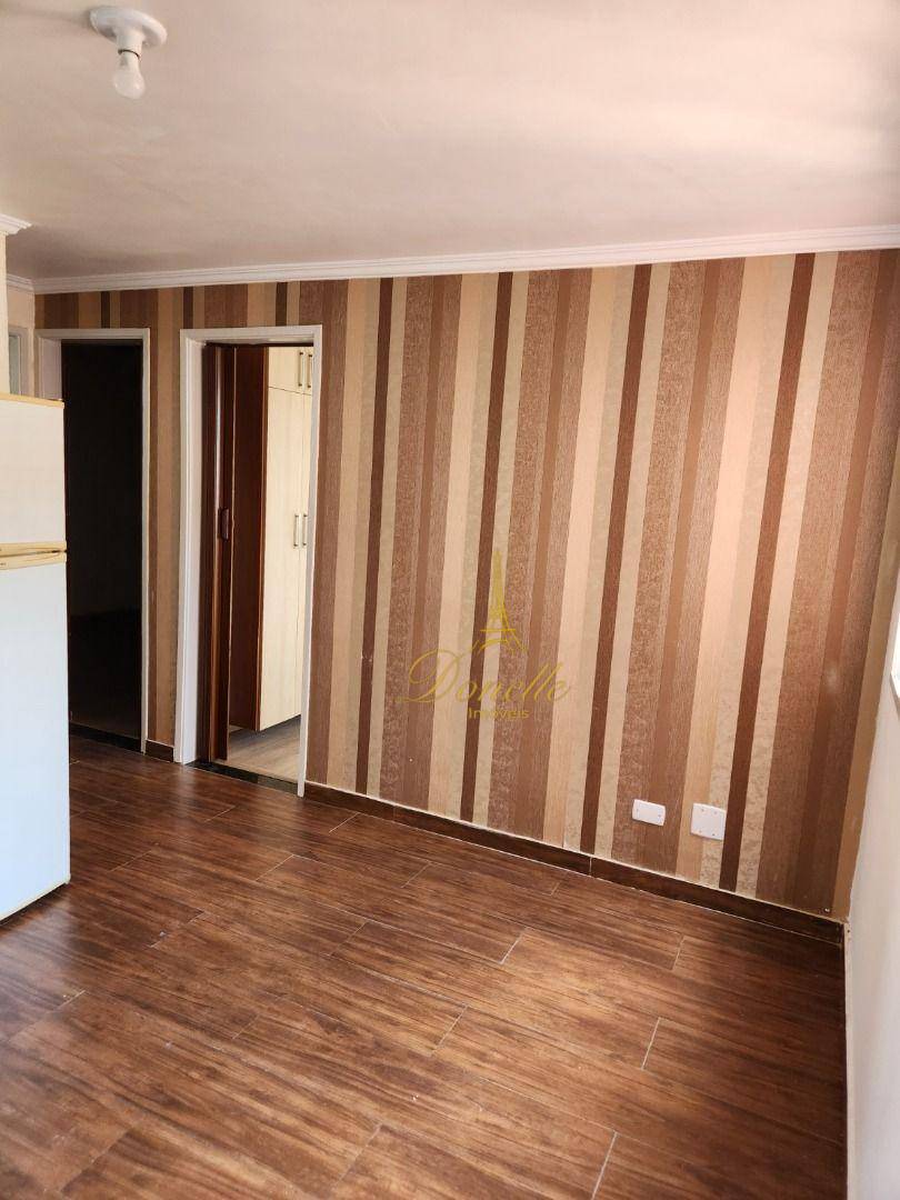 Apartamento à venda com 2 quartos, 46m² - Foto 10