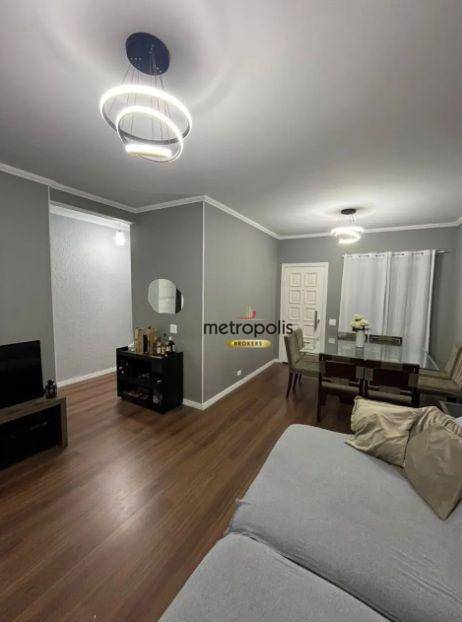 Sobrado à venda com 3 quartos, 266m² - Foto 1