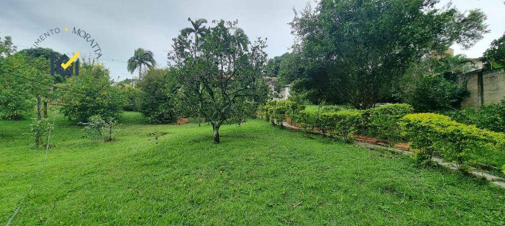 Casa à venda com 4 quartos, 200m² - Foto 1