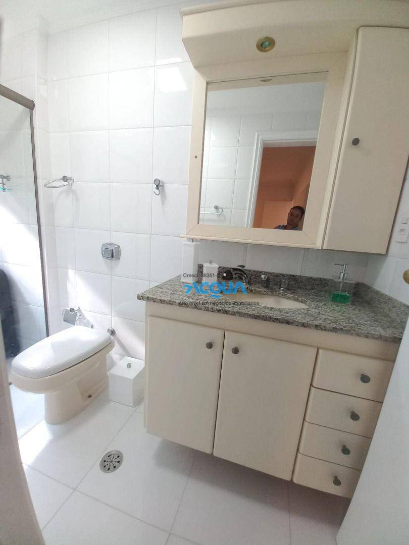 Apartamento à venda com 4 quartos, 214m² - Foto 12