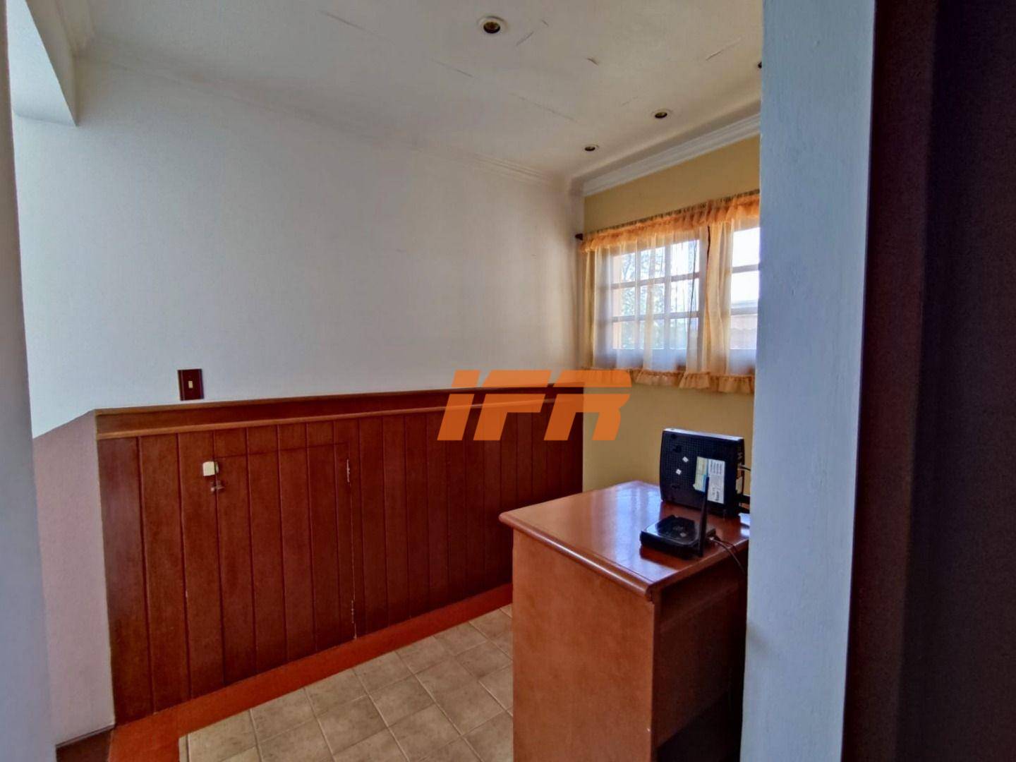 Sobrado à venda com 4 quartos, 300m² - Foto 29