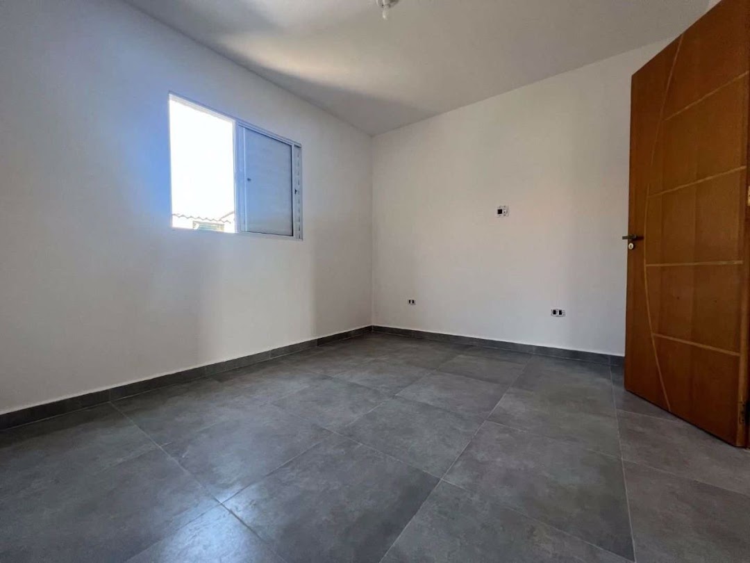 Casa à venda com 2 quartos, 70m² - Foto 25