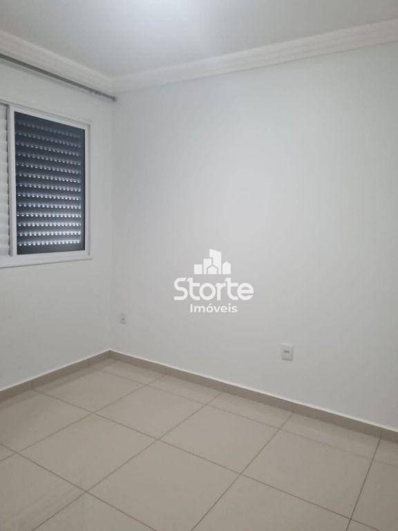 Apartamento para alugar com 3 quartos, 108m² - Foto 15