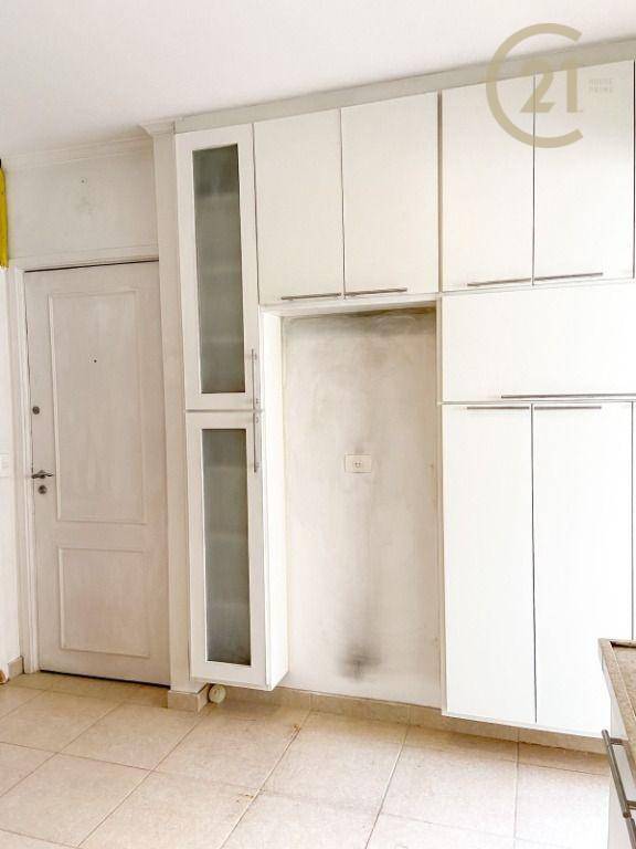 Apartamento à venda com 3 quartos, 120m² - Foto 15