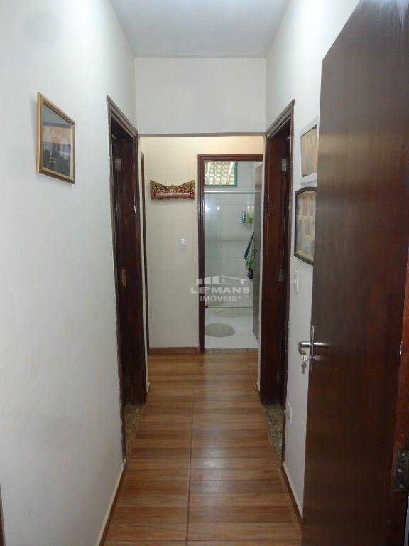 Chácara à venda com 4 quartos, 314m² - Foto 10